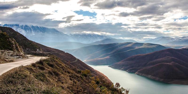 现代游戏UI/UX设计原则：从信息架构到动效反馈的完整流程 | 以Adam's Game为例